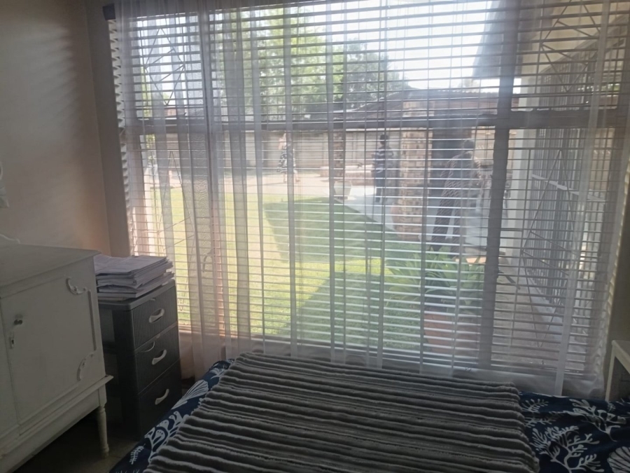 4 Bedroom Property for Sale in Carters Glen Northern Cape